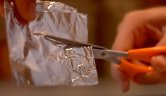 Cut through the foil strip times Cut through the foil strip times